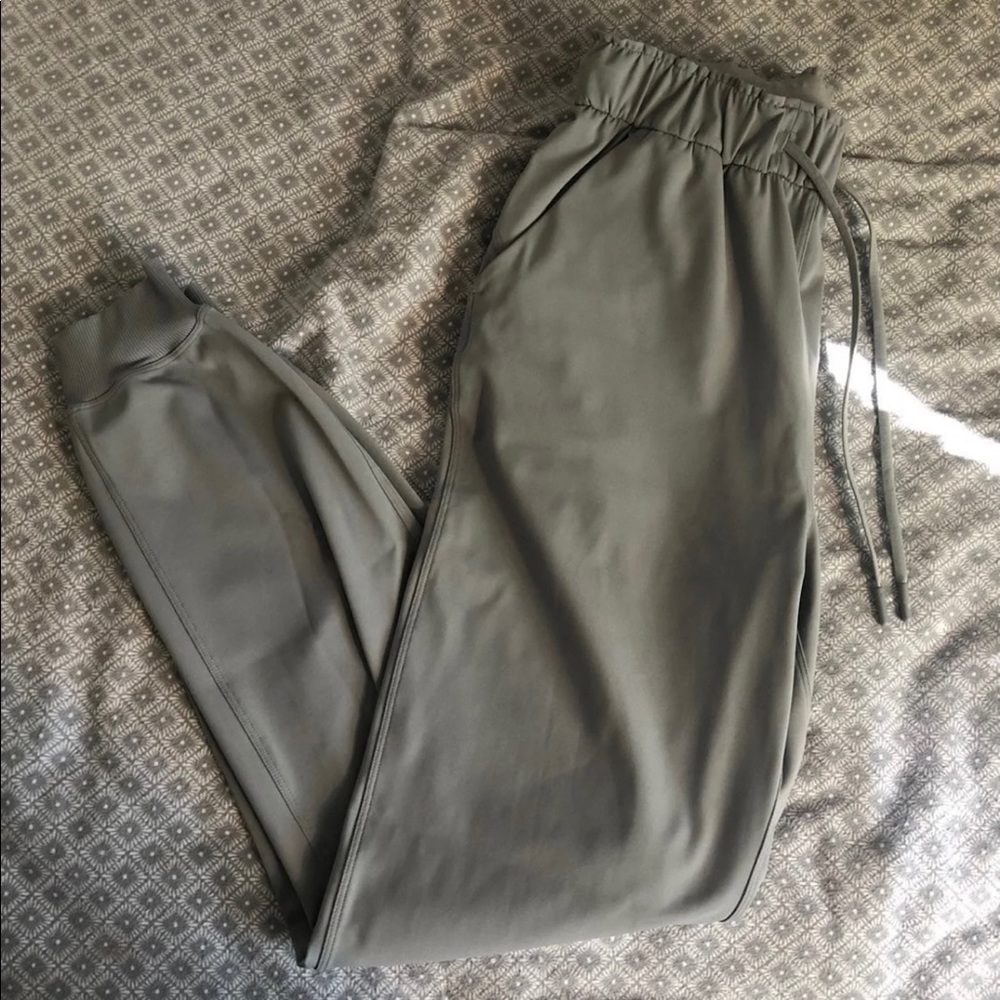 lululemon stretch high-rise joggers